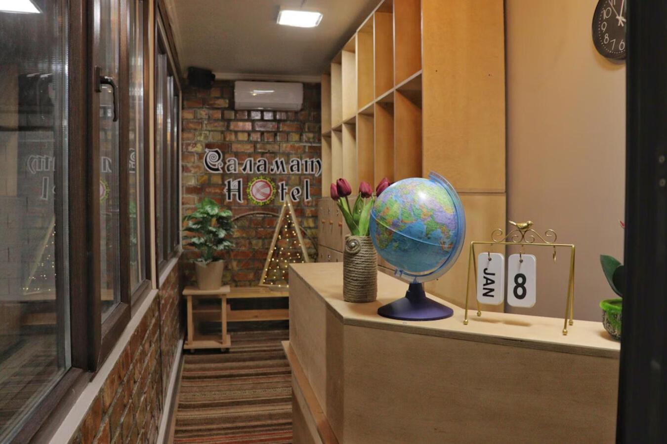 Salamat Hotel Bişkek Dış mekan fotoğraf