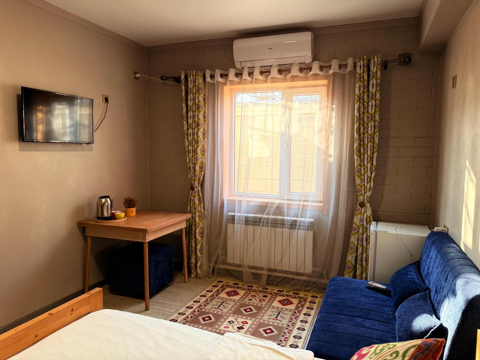 Salamat Hotel Bişkek Dış mekan fotoğraf
