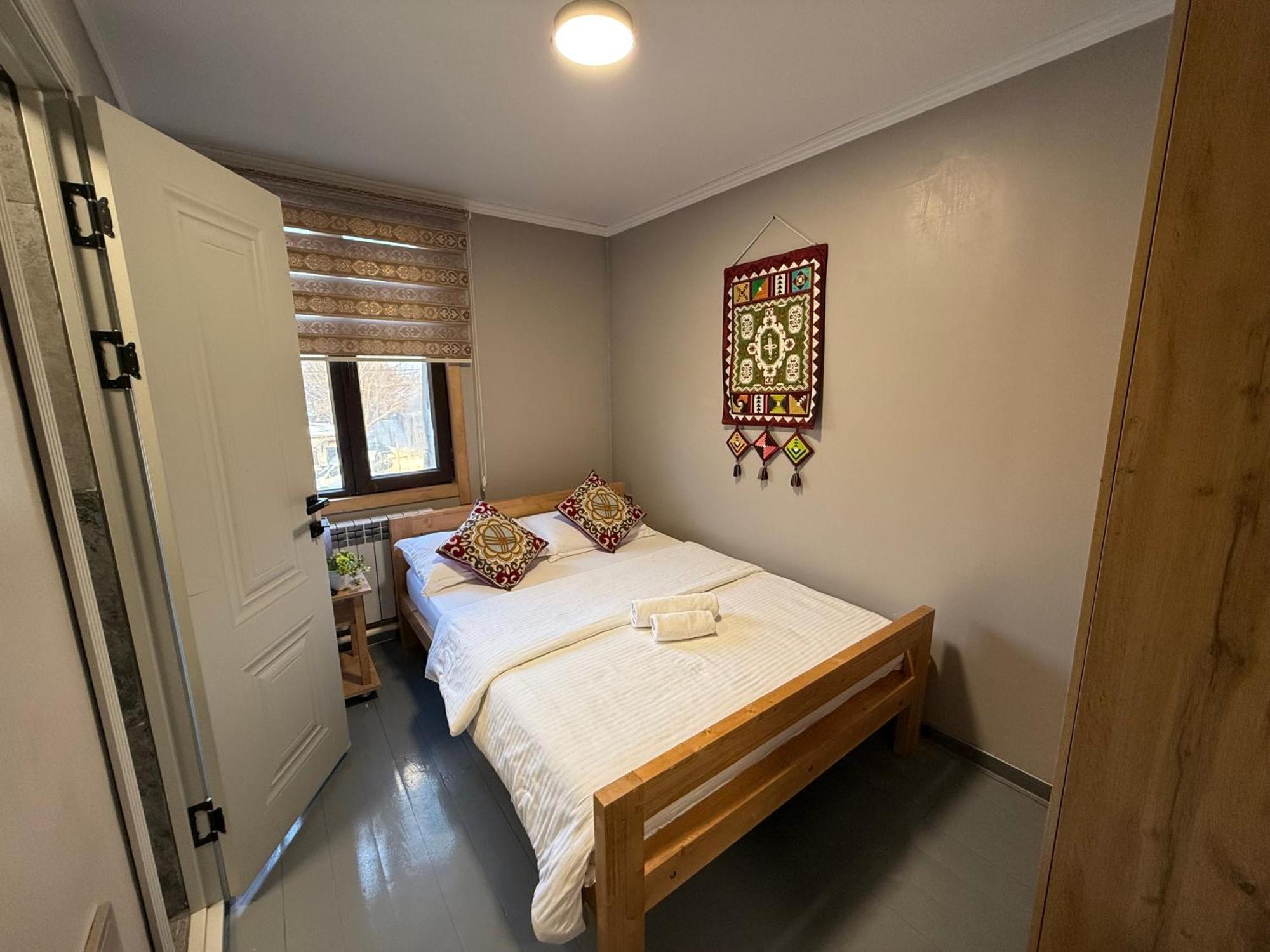 Salamat Hotel Bişkek Dış mekan fotoğraf