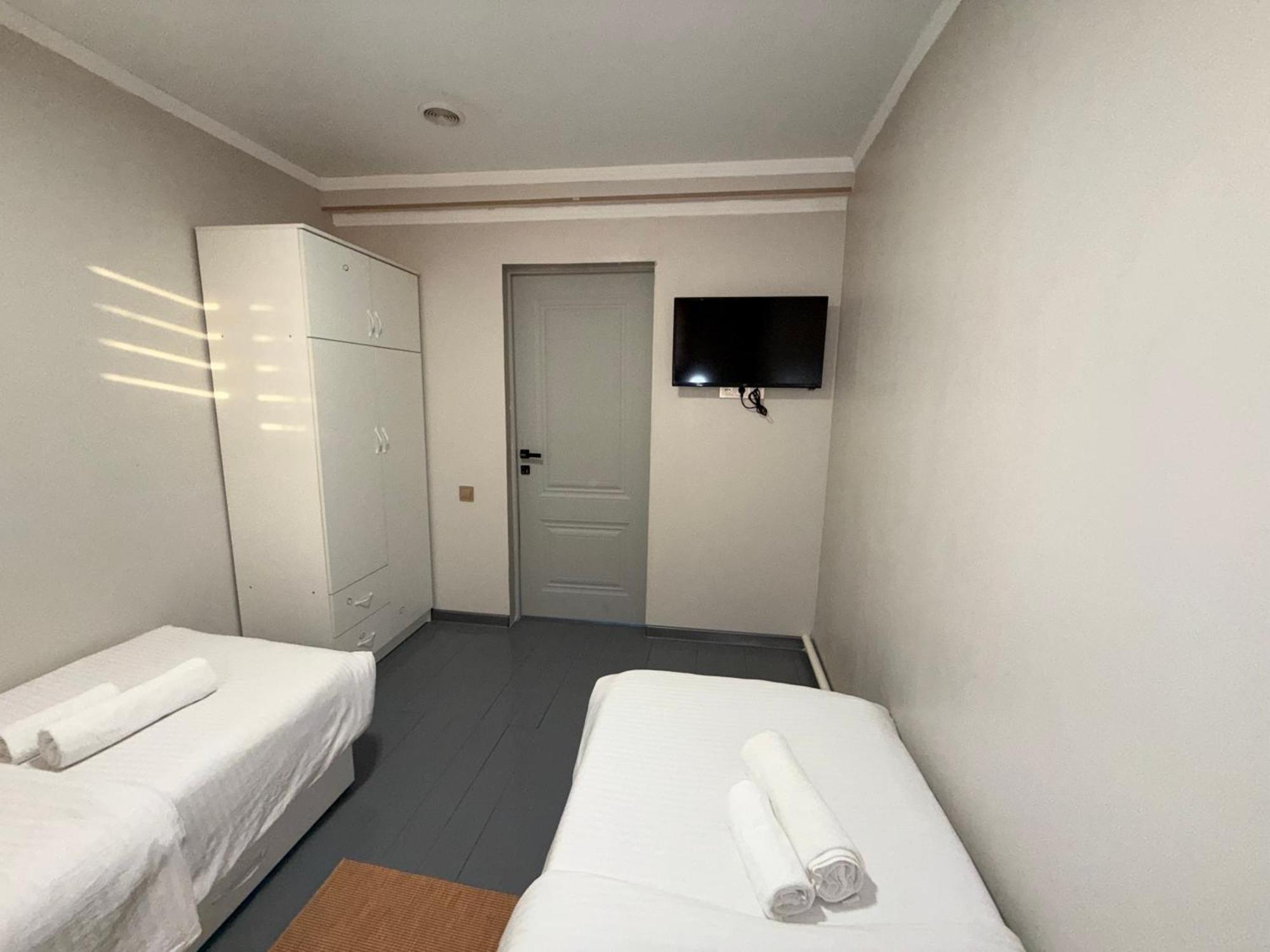 Salamat Hotel Bişkek Dış mekan fotoğraf